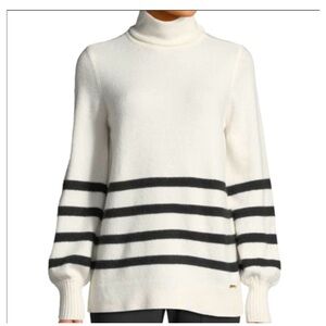 MICHAEL KORS Turtle neck Sweater women’s size Medium